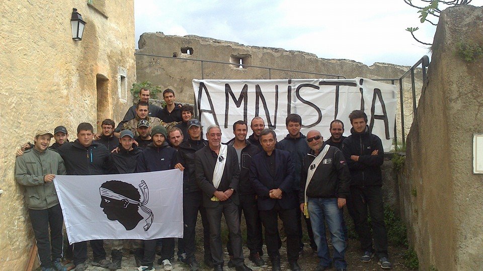 (Photo et vidéo Ghjuventù Indipendentista - GI)