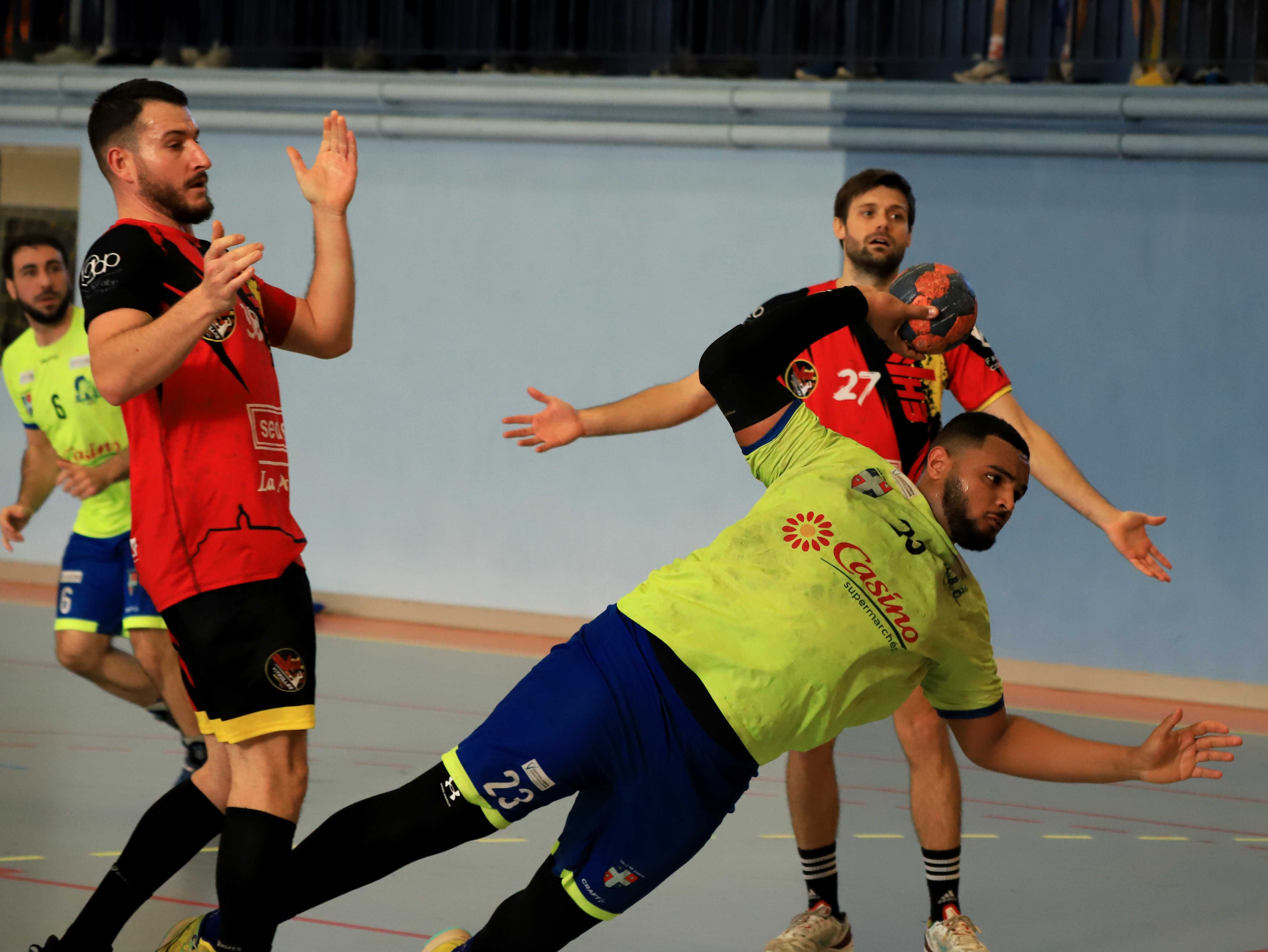 Handball N3 : Corte conforte sa place de leader