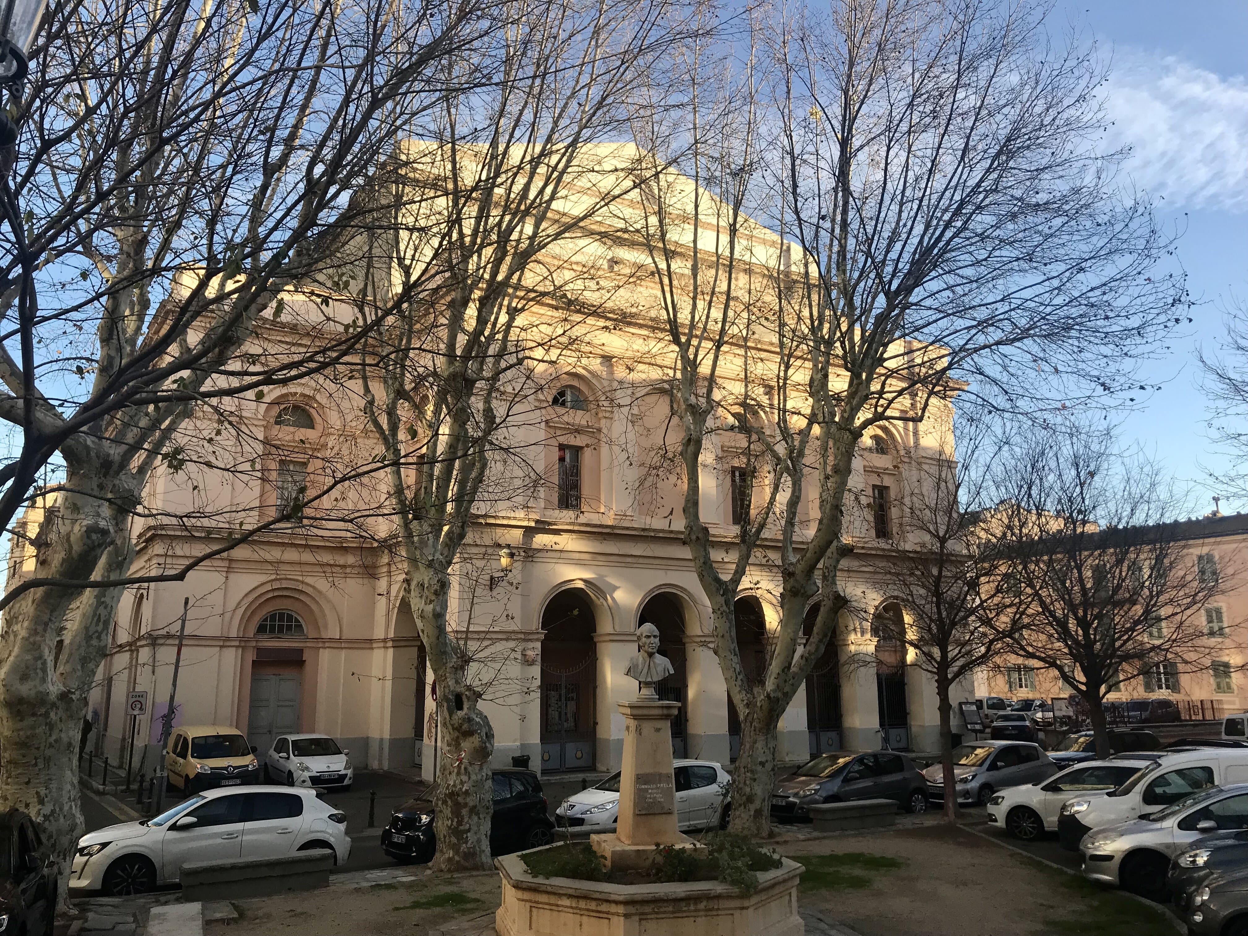 Le théâtre de Bastia est fermé depuis quelques semaines en prévision des travaux.