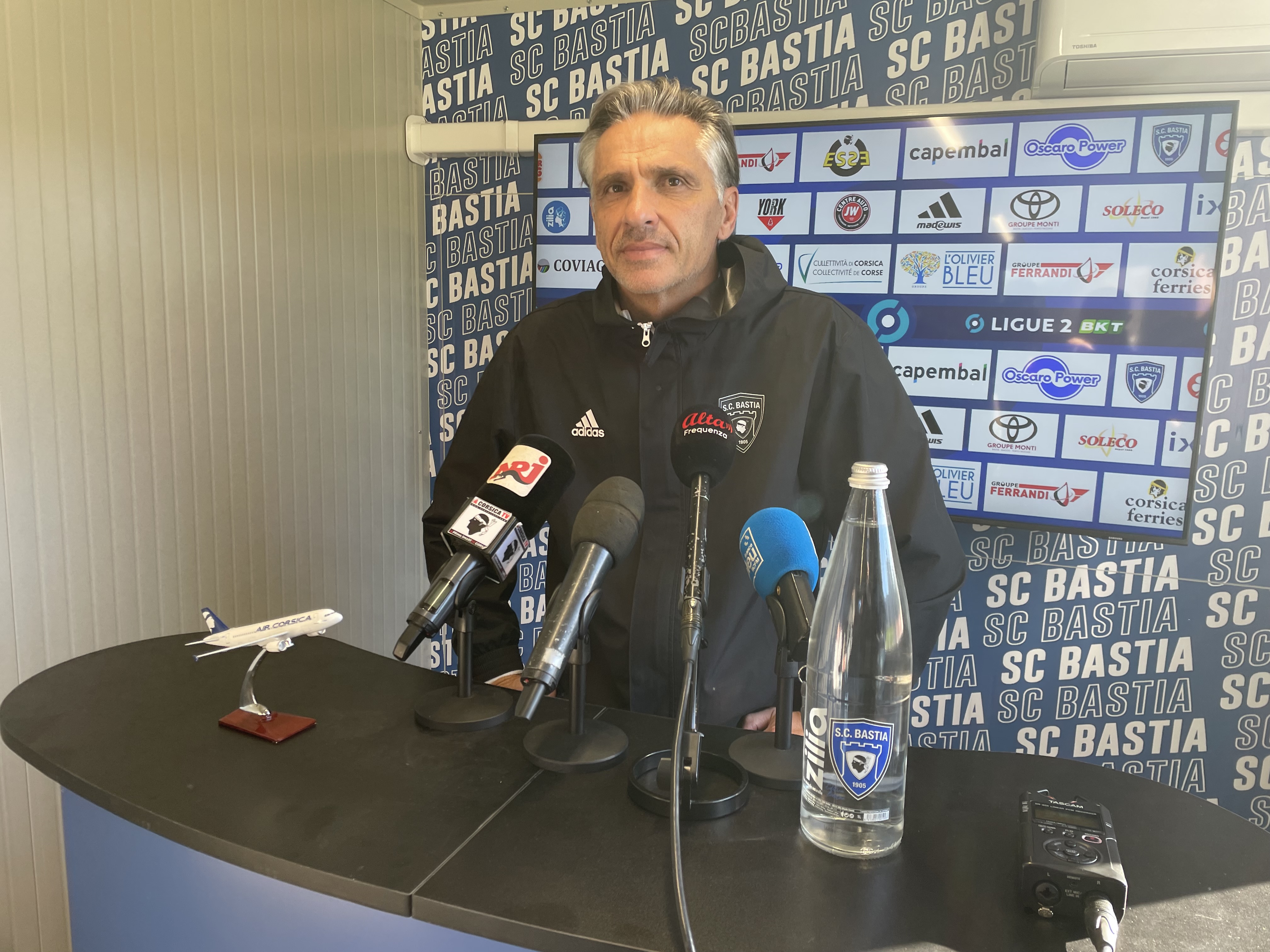Pour Régis Brouard, affronter le leader Angers pour la reprise du championnat est plutôt une bonne nouvelle.