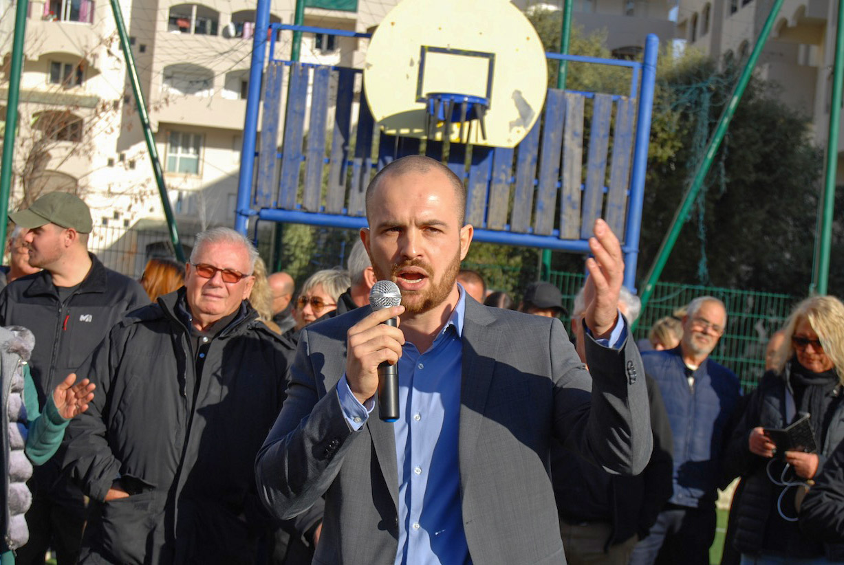 Nicolas Battini a pris la parole lors du rassemblement © LH