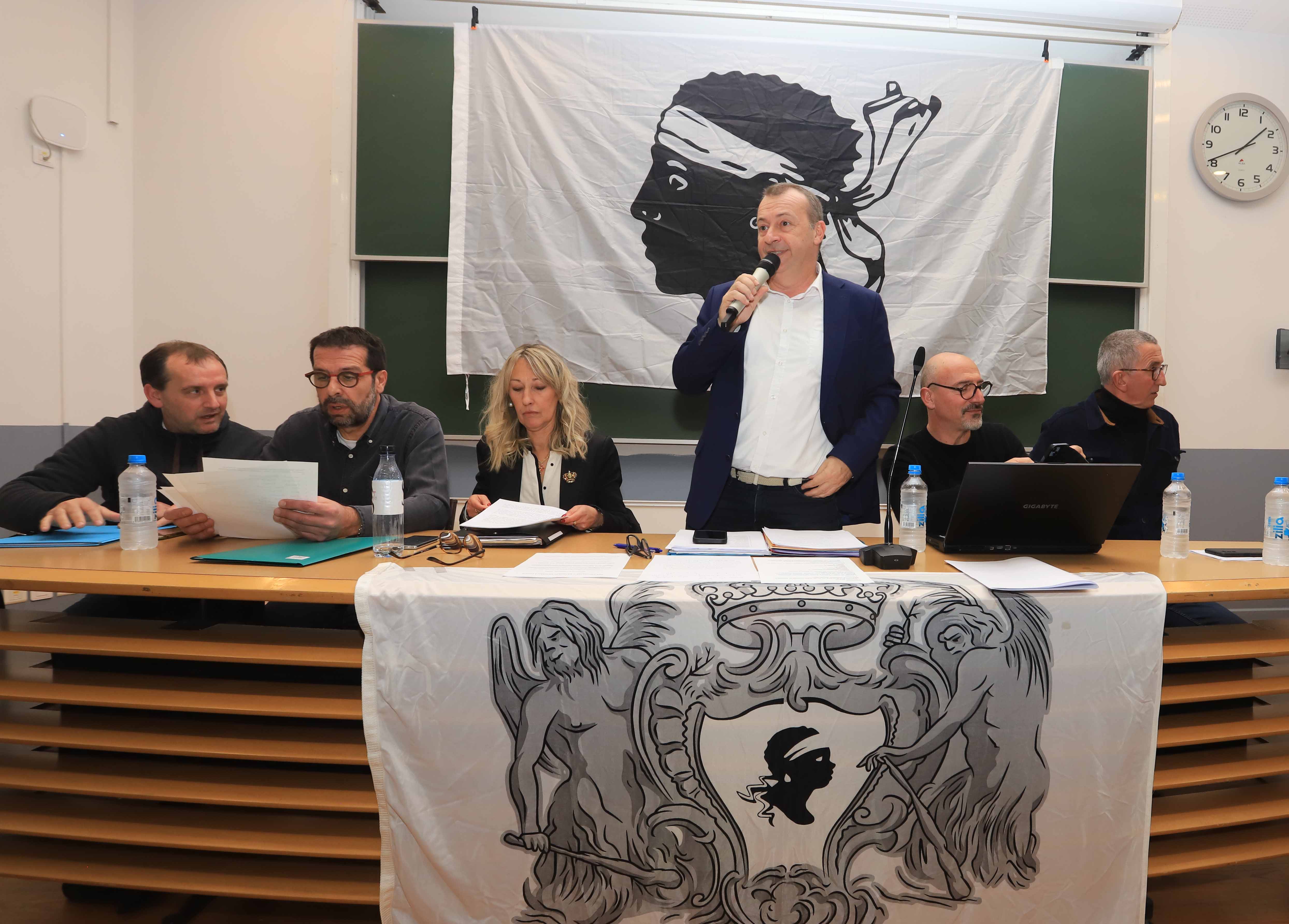 Le début de l'assemblée générale