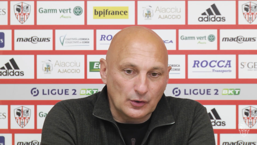 Olivier Pantaloni, le coach ajaccien, s'attend à un match très engagé face au Sporting Club de Bastia.