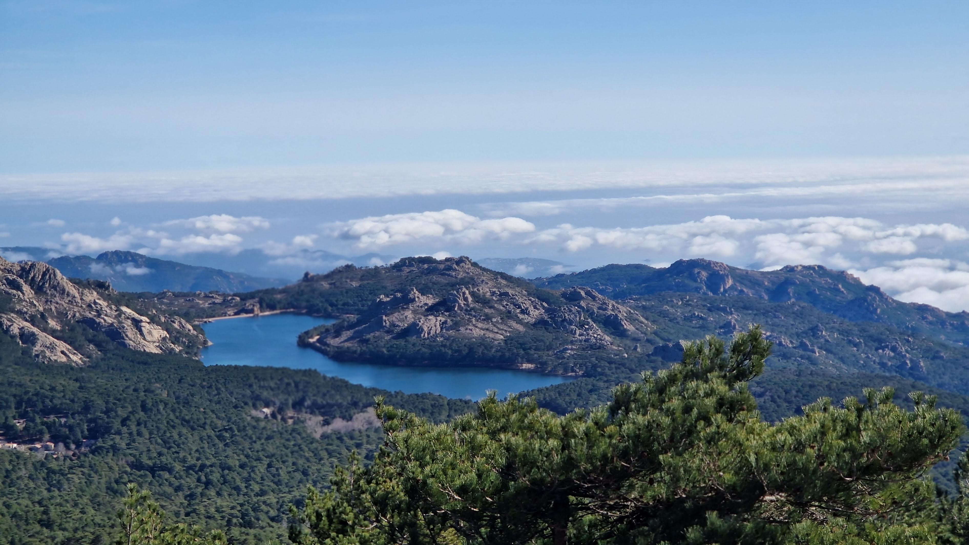 La photo du jour : L'Ospedale vu di a punta di a Vacca Morta