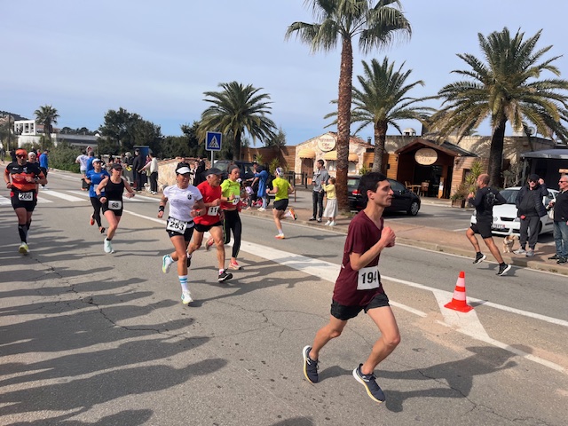 ​10 km de Porticcio : Joseph Baghioni seul au monde