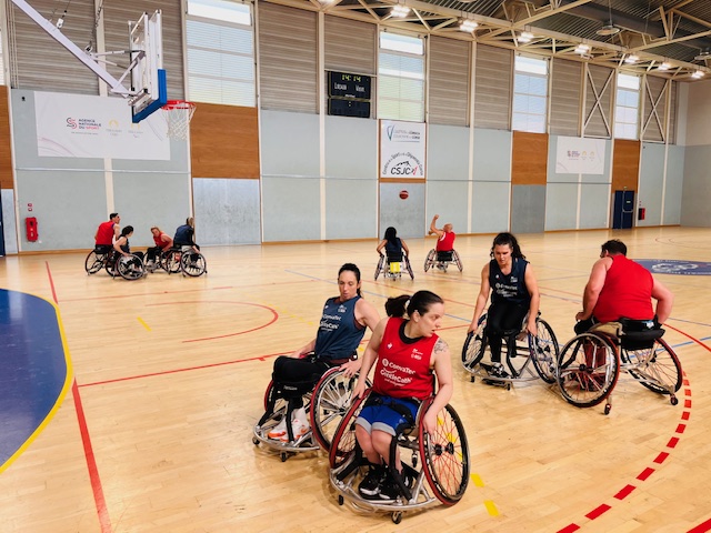 L'équipe de France féminine de Basket en fauteuil est en stage à Ajaccio.