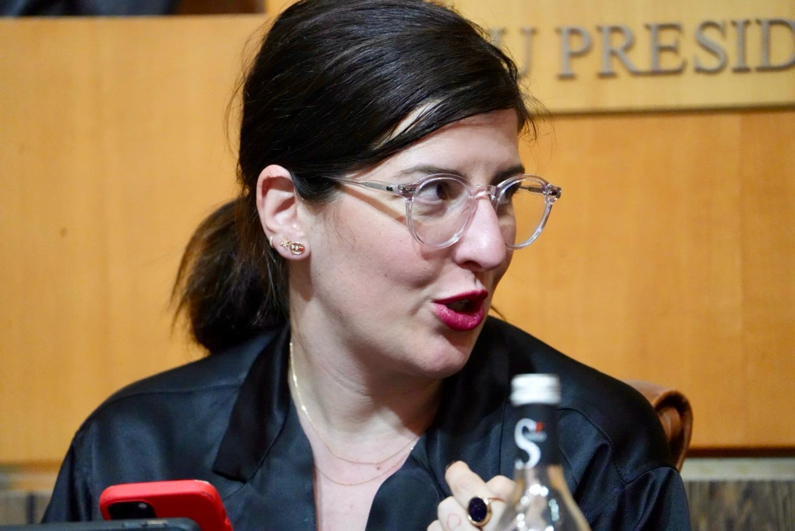 La conseillère exécutive Lauda Guidicelli a présenté le rapport relatif à l'égalité entre les hommes et les femmes en Corse.