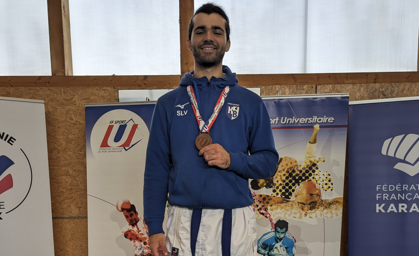 Championnat de France Karaté universitaire : Médailles d’argent et de bronze pour François Bellavigna