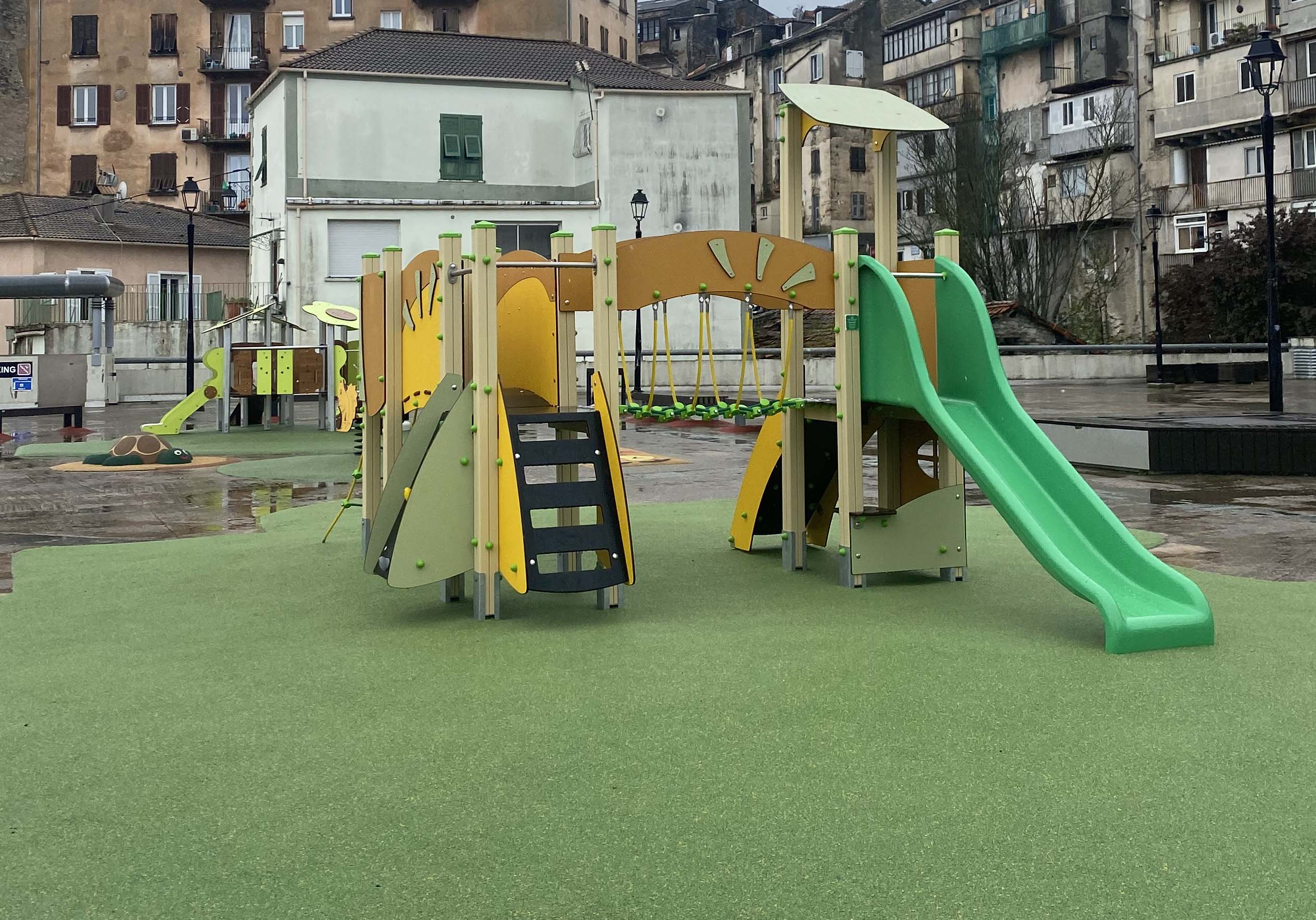 Corte : De nouveaux jeux pour les enfants partout en ville