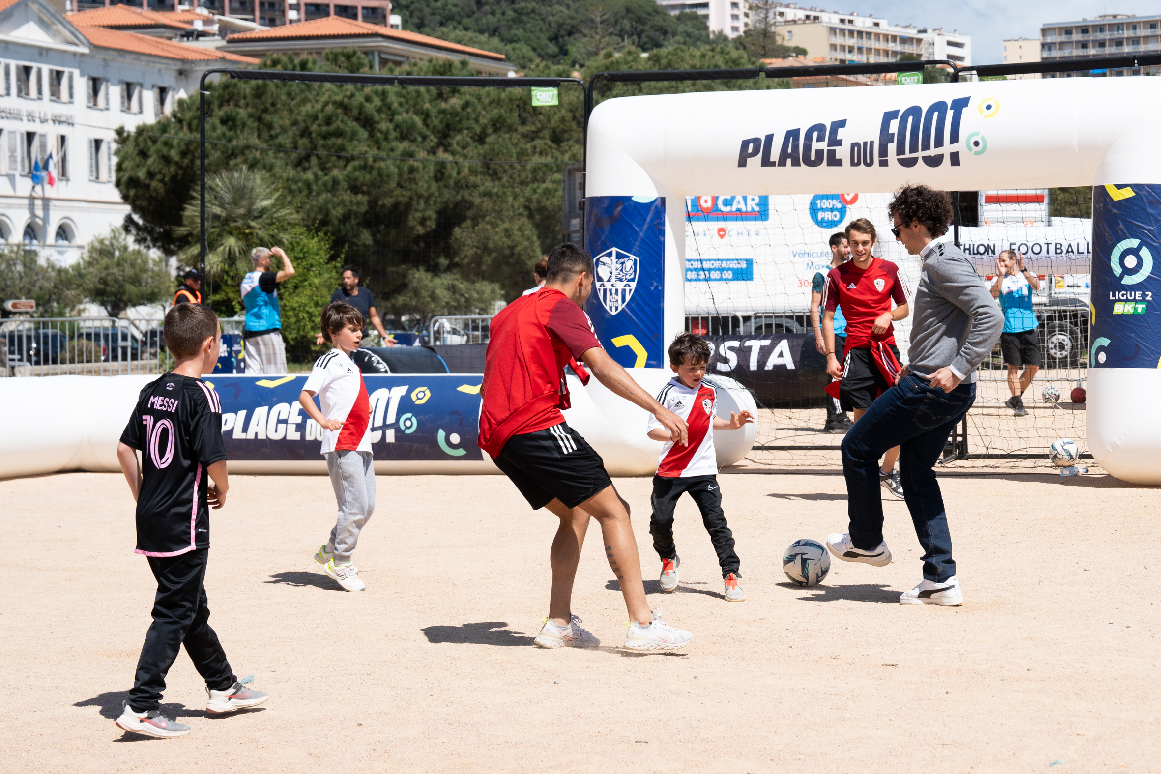 ​La "Place du foot" s'installe à Ajaccio 