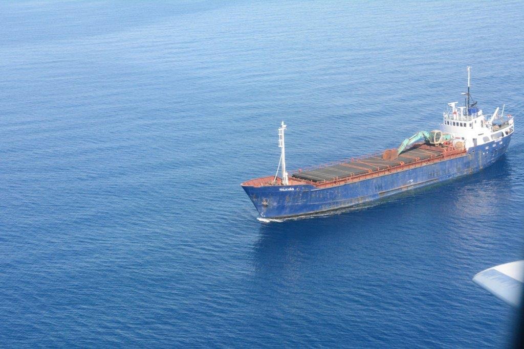 Marine nationale : Enquête de pavillon en haute mer sur un navire suspect  
