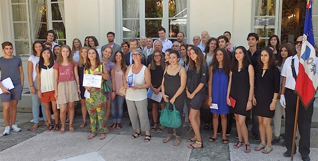 Remise du Prix de l’Education citoyenne : Les élèves du lycée Laetitia à l’honneur