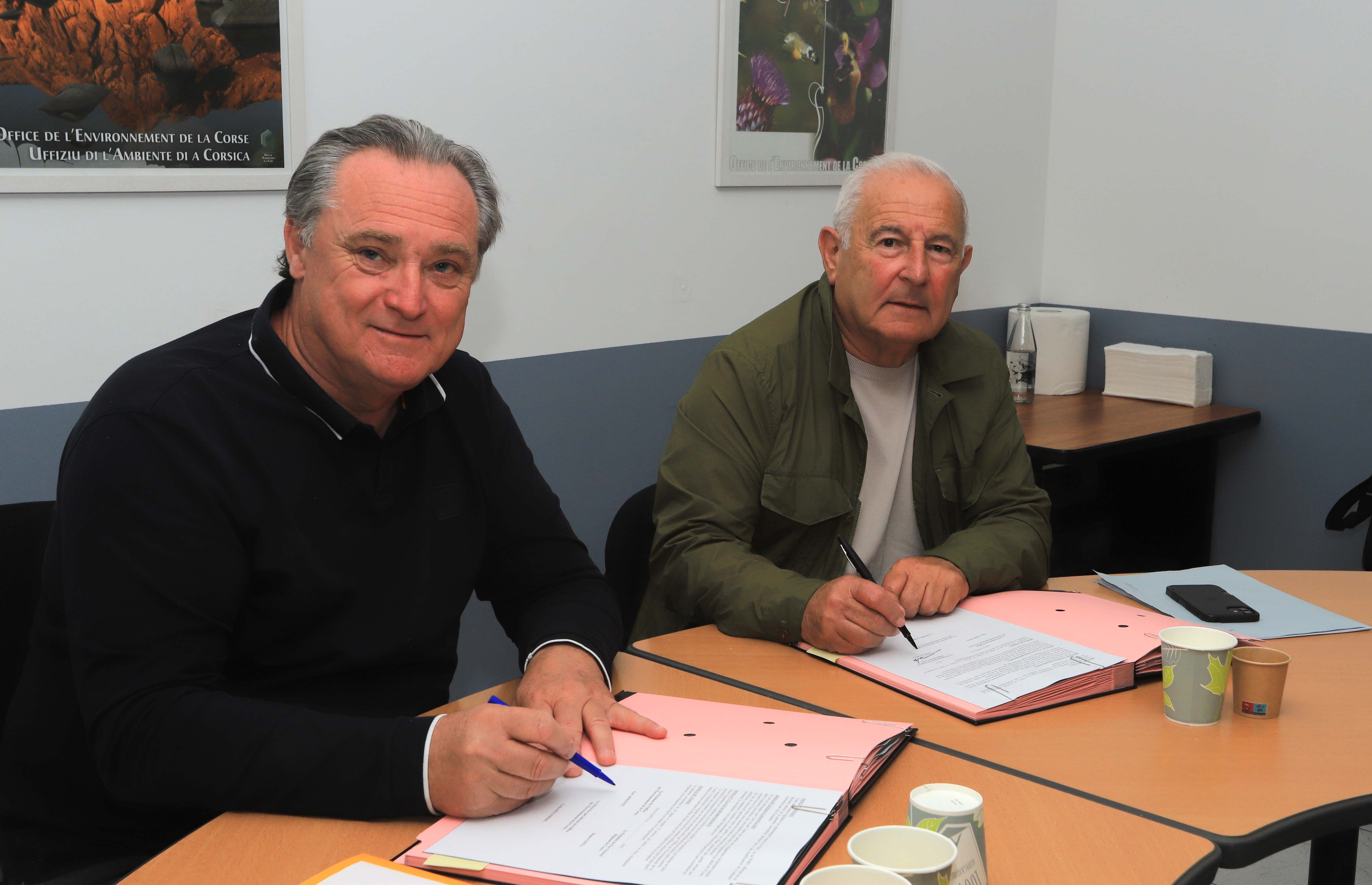 La signature à Corte