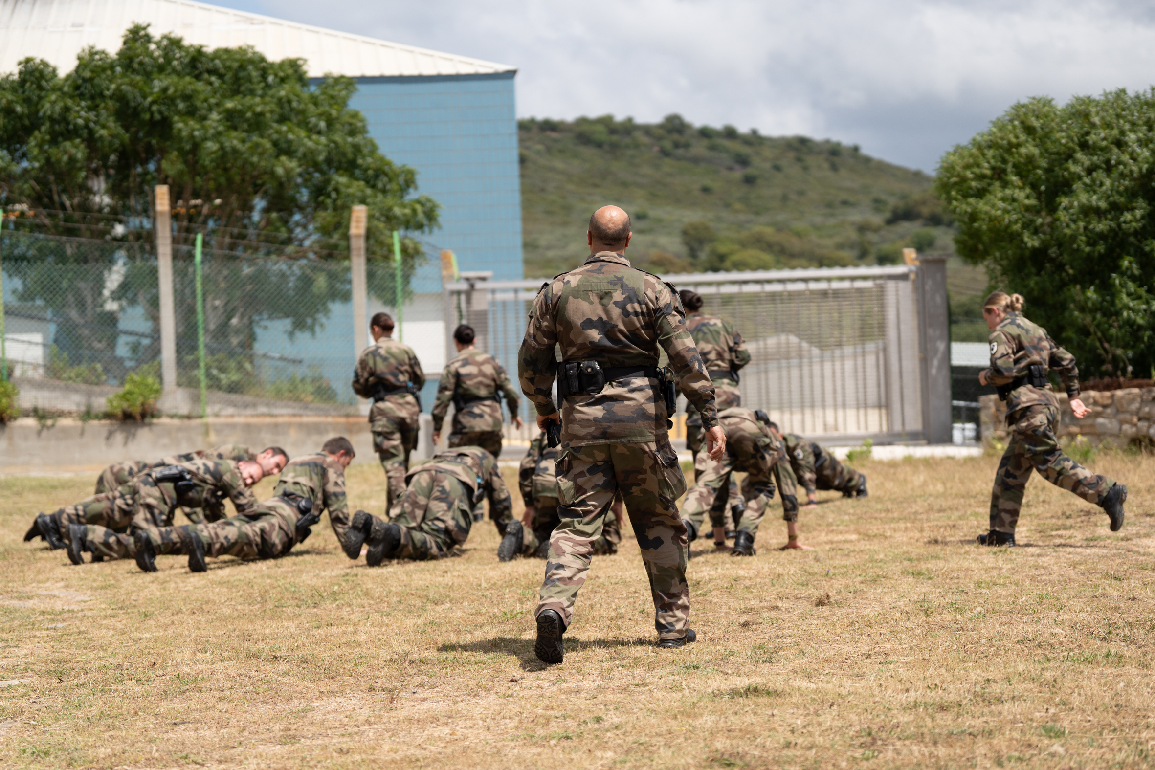 Au camp d’Aspretto, 12 jeunes corses apprennent à devenir réservistes de la gendarmerie