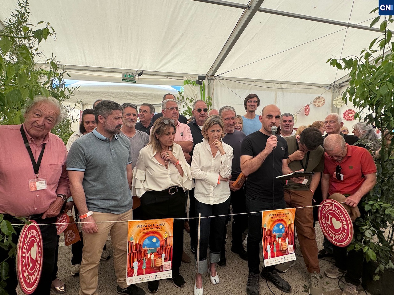 ​L'inauguration de cette édition a été honorée par la présence de nombreuses élus. Angèle Bastiani, maire de Lisula, Nanette Maupertuis, présidente de la CDC, Jean-Félix Acquaviva, député, ainsi que des représentants des AOP et de la foire étaient présents pour saluer cette nouvelle aventure.