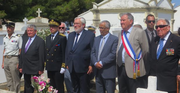 Le secrétaire d’Etat auprès du ministre de la Défense chargé des anciens combattants et de la mémoire, Jean Marc Todeschini, entouré du préfet de Haute-corse, Alain Thirion, du Consul du Maroc en Corse, Sahid Jazouani, et du maire de Saint-Florent, Claudy Olmeta.