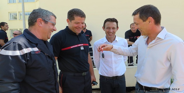 Sdis 2A : 8 véhicules d’intervention aux unités opérationnelles des sapeurs pompiers 