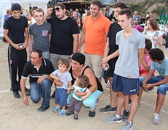 Le jet du but fictif réalisé par Antoine et Ghjuvan'Andria, neveux de Jean-Martin. 