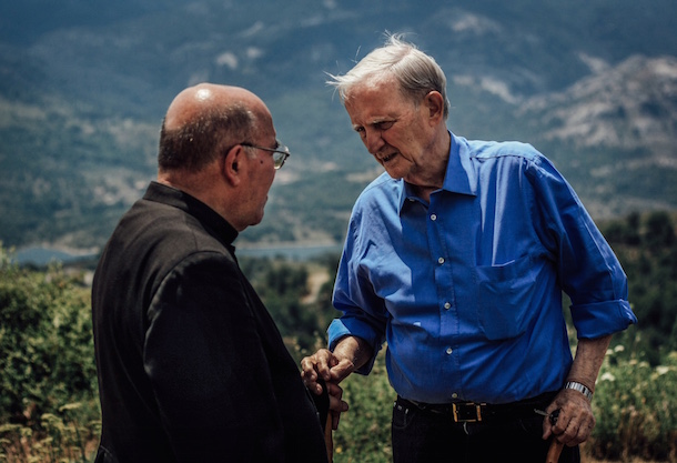 L'abbé Mondoloni et Edmond Simeoni (Photo: Terra di Turmenti)