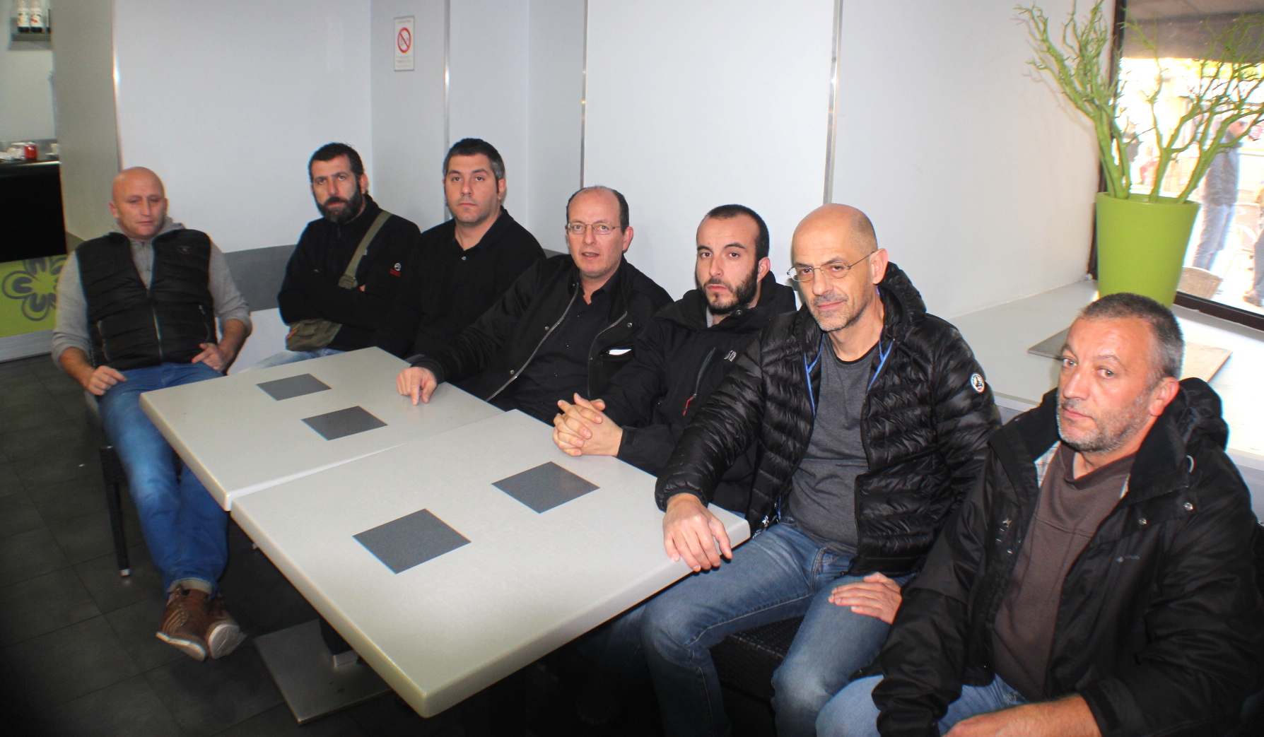 Rinnovu Naziunali s'insurge contre les conditions d'interpellation de Nadia et Michel Terrachon