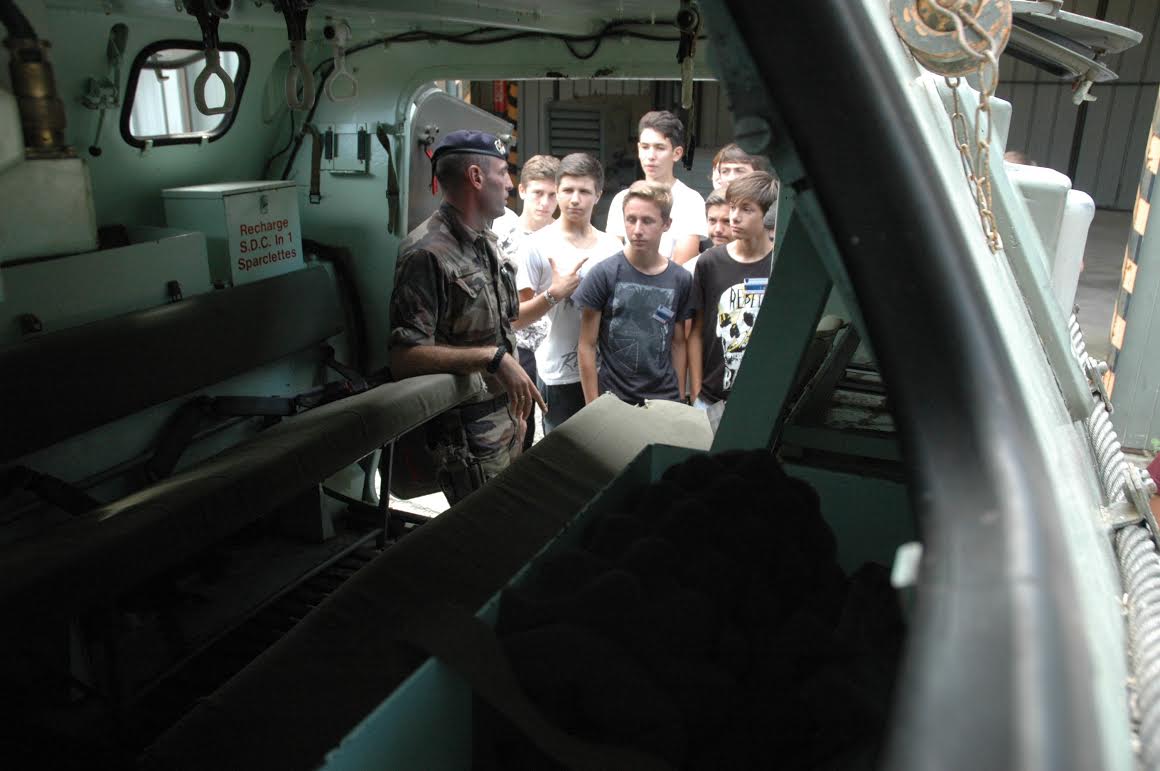 Les établissements scolaires au rendez-vous de la journée "Sports armée-jeunesse" sur la base aérienne 126