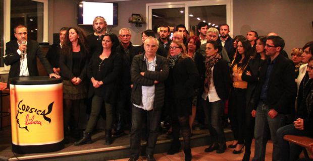 Les 51 candidats de Corsica Libera aux côtés de Jean-Guy Talamoni.