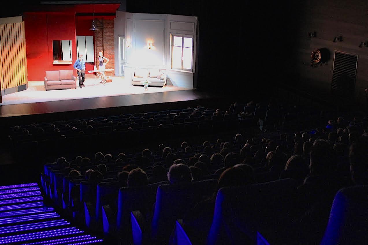 « Des gens intelligents » sur scène à Biguglia