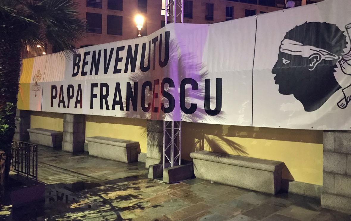 "Sans la messe, mais avec la foi" : le pèlerinage de quatre sœurs de Bastia à Ajaccio pour rencontrer le Pape