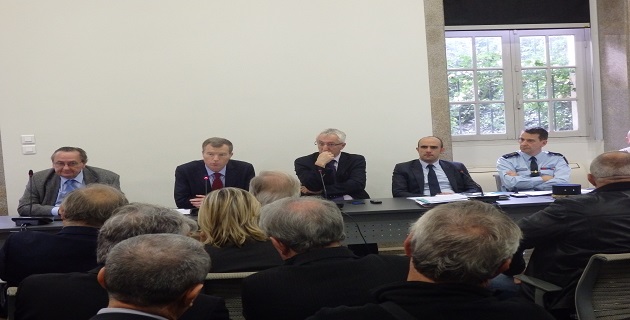 Les maires de Corse-du-Sud à la préfecture : "Pas de risque islamiste avéré en Corse"