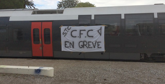 SNCM : Les bateaux restent à quai. CFC : Les trains sont en gare !