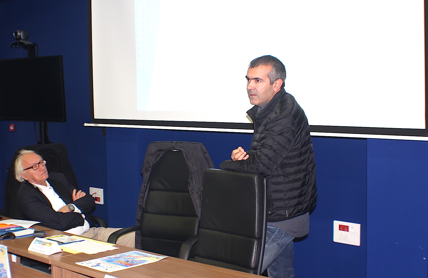 Jean-Valère Geronimi (à gauche) pendant la présentation de Stella Mare, effectuée par Antoine Aïello, directeur de la plateforme