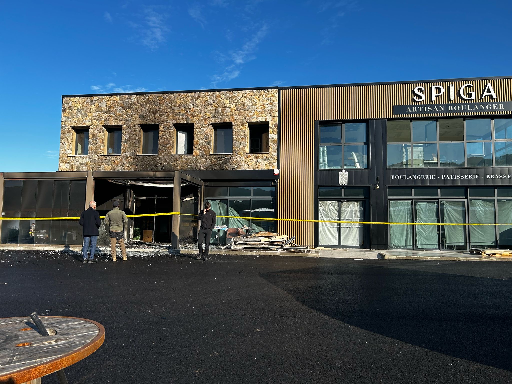 The Ravage Quebec Building Corbara : un incendie ravage une boulangerie en construction