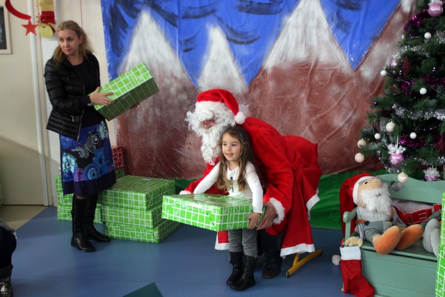 Le père Noël est passé à la maternelle Cardellu de Calvi