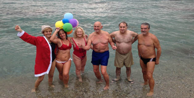 Bastia : Le premier bain de l'année à Ficaghjola