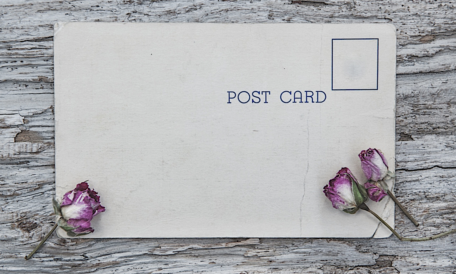 Comment envoyer facilement une carte postale pendant ses vacances ?