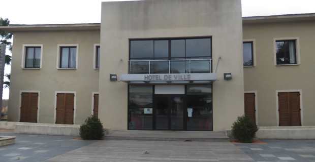 L'Hotel de ville de Folelli sur la commune de Penta-di-Casinca en Haute-Corse.