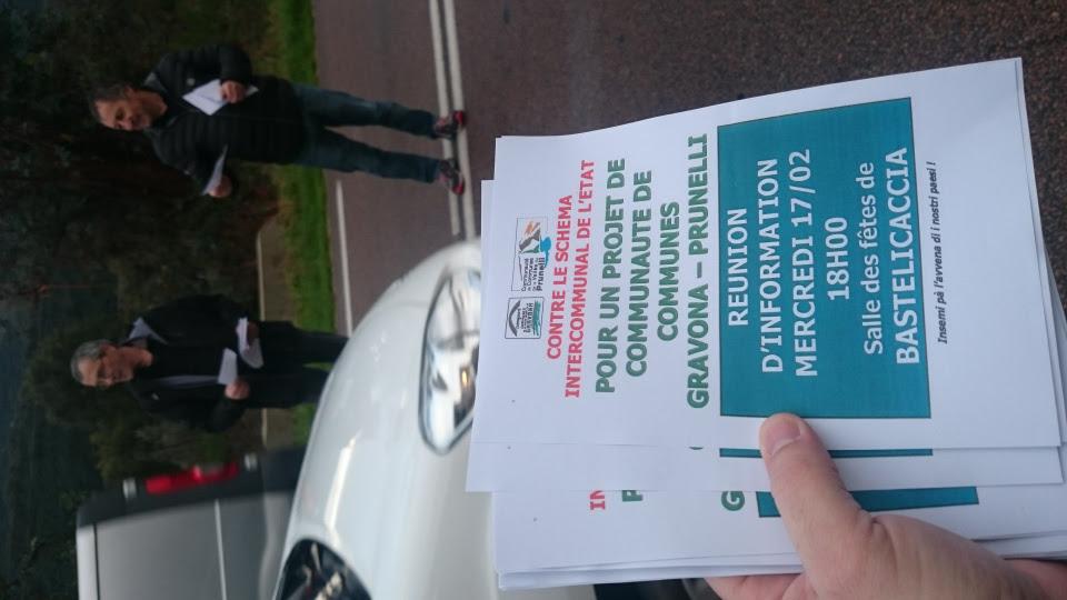 Vallées de la Gravona et du Prunelli : Les maires distribuent des tracts
