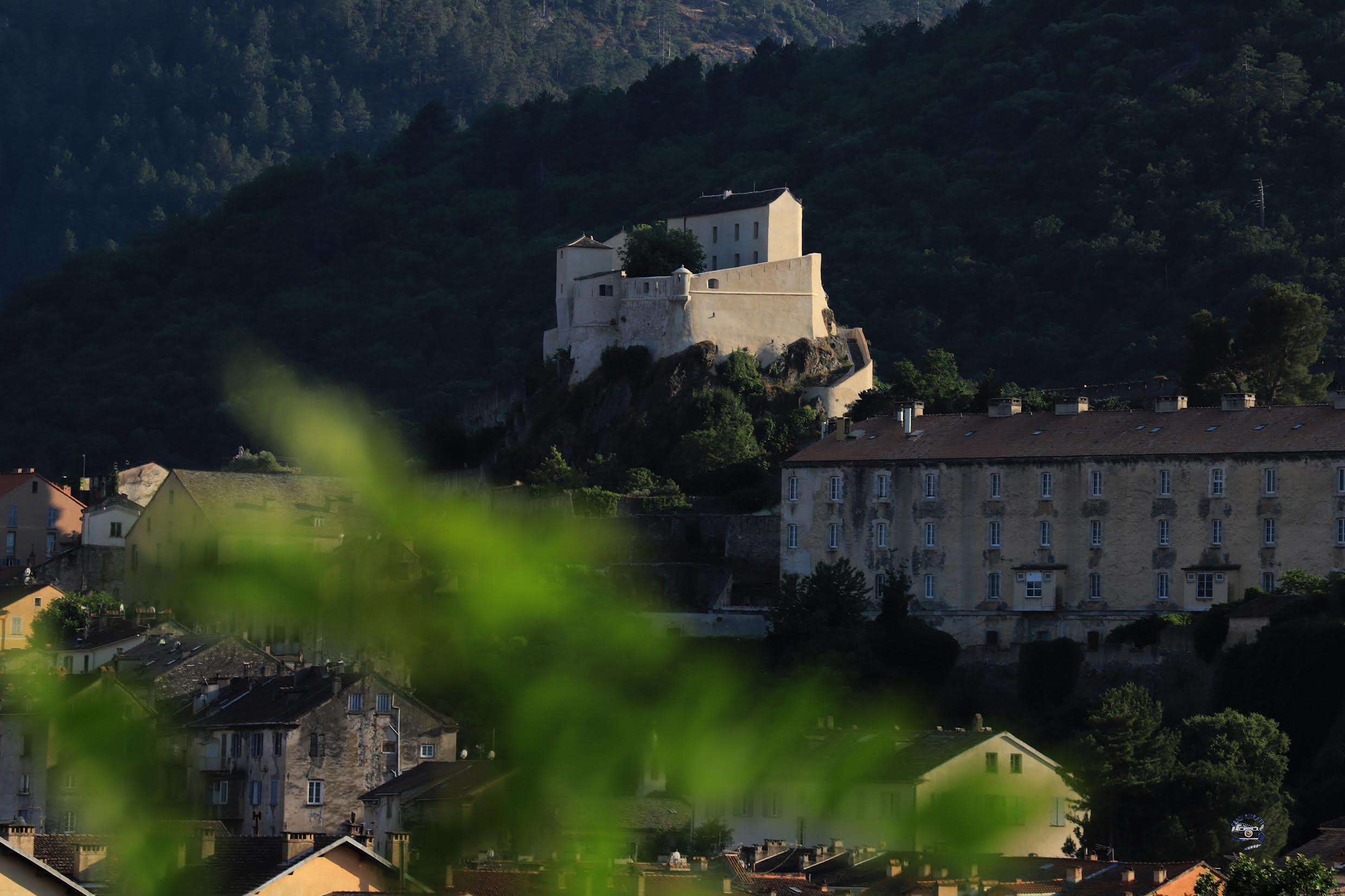 A màghjina :  Corti, sentinella di a memoria