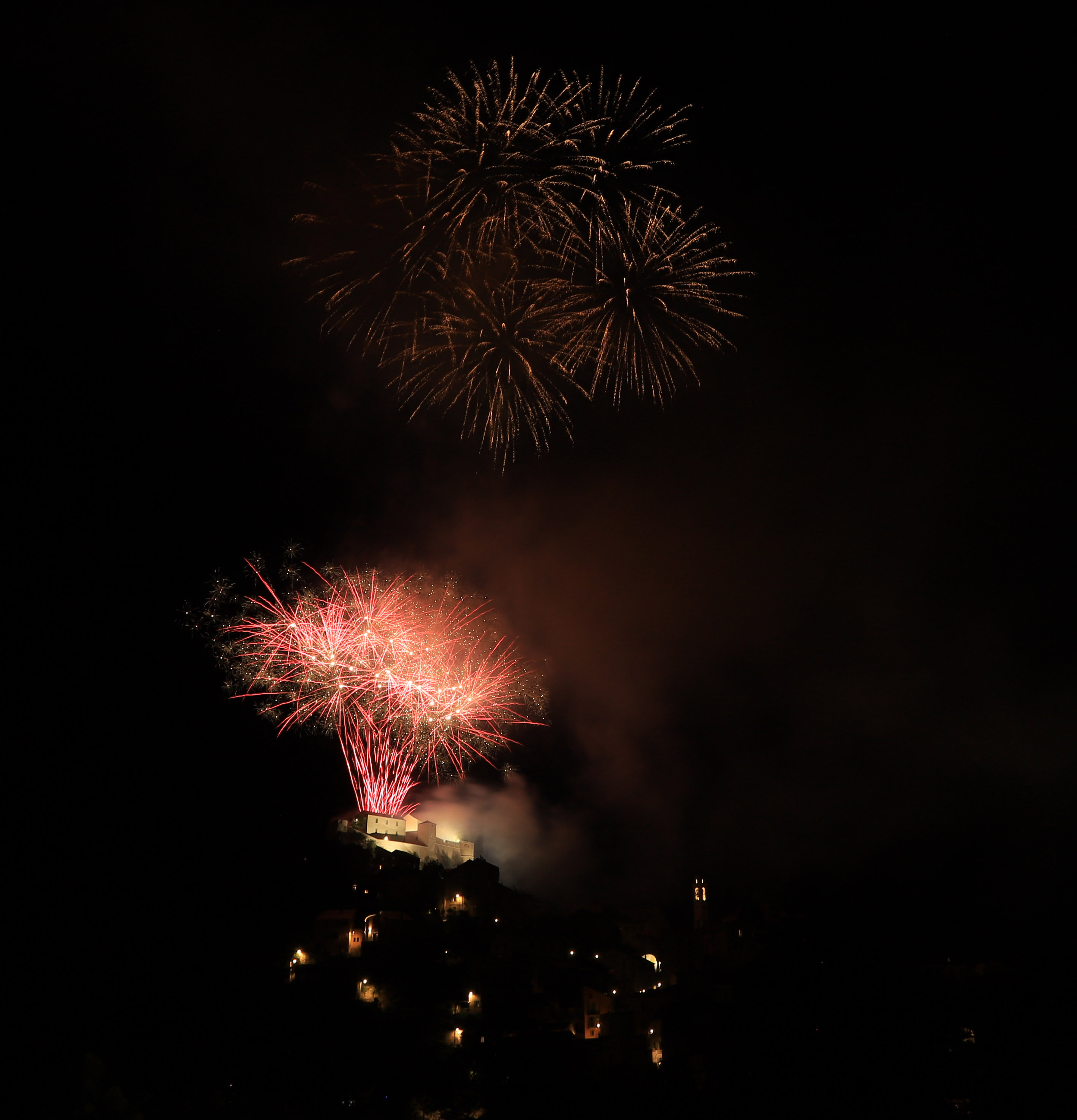 Des milliers de spectateurs pour le feu d’artifice du 14-Juillet à Corte
