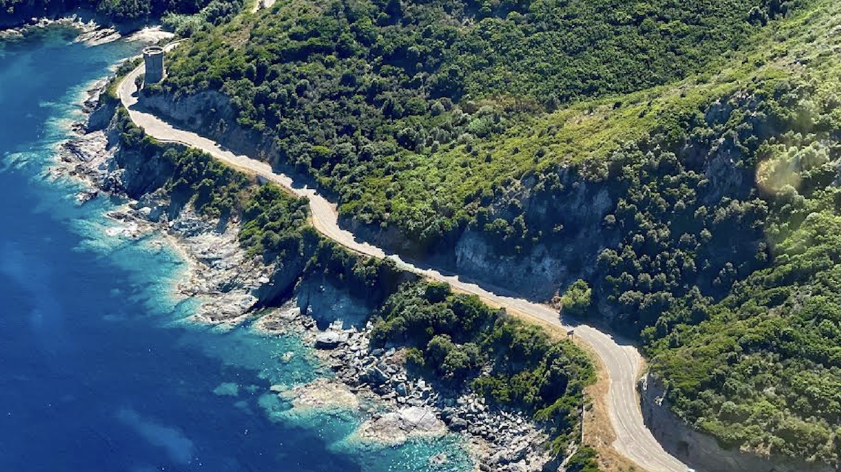 A màghjina : U filu turchinu di u Capicorsu 