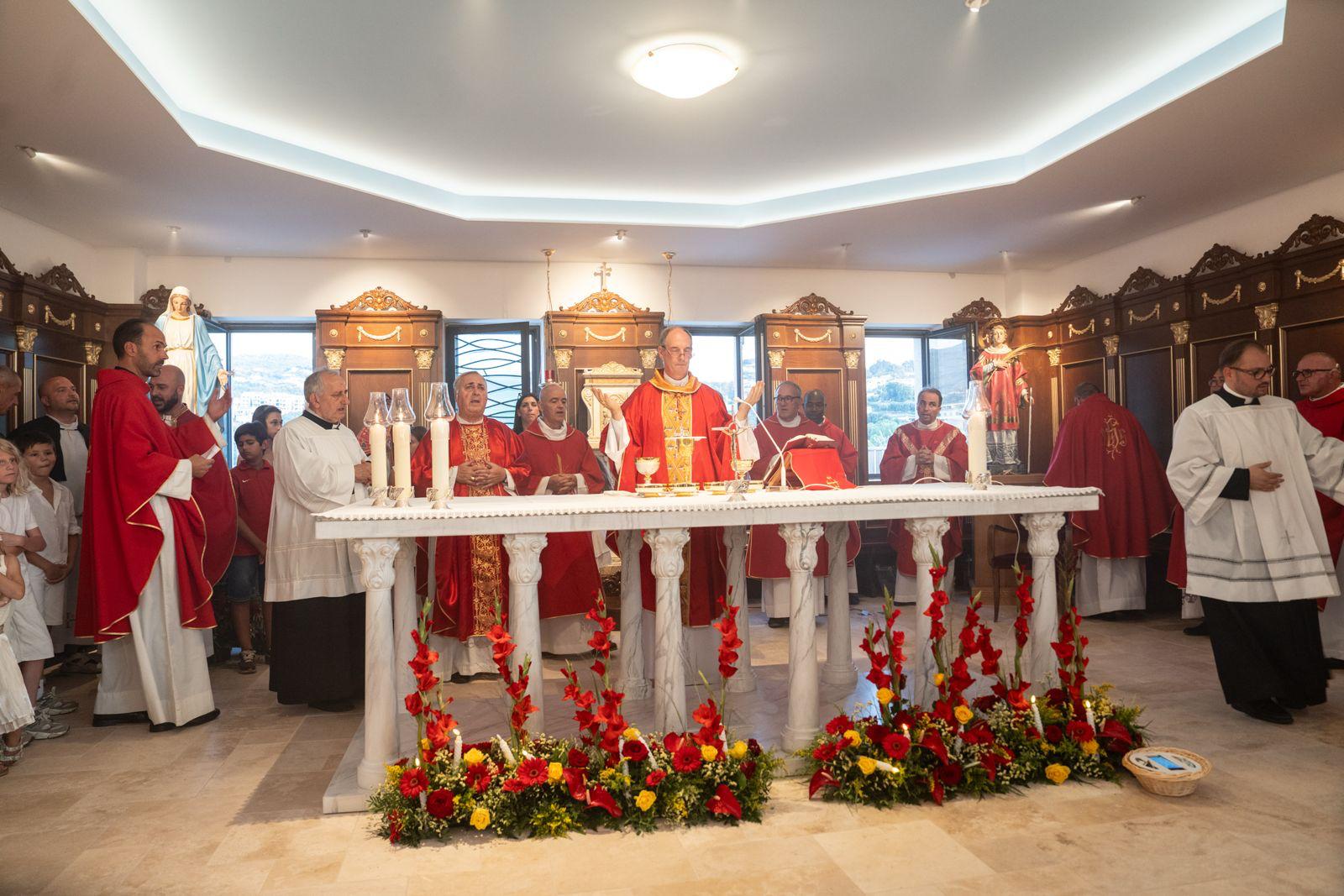 Le cardinal Bustillo a consacré la nouvelle église paroissiale de Porticcio