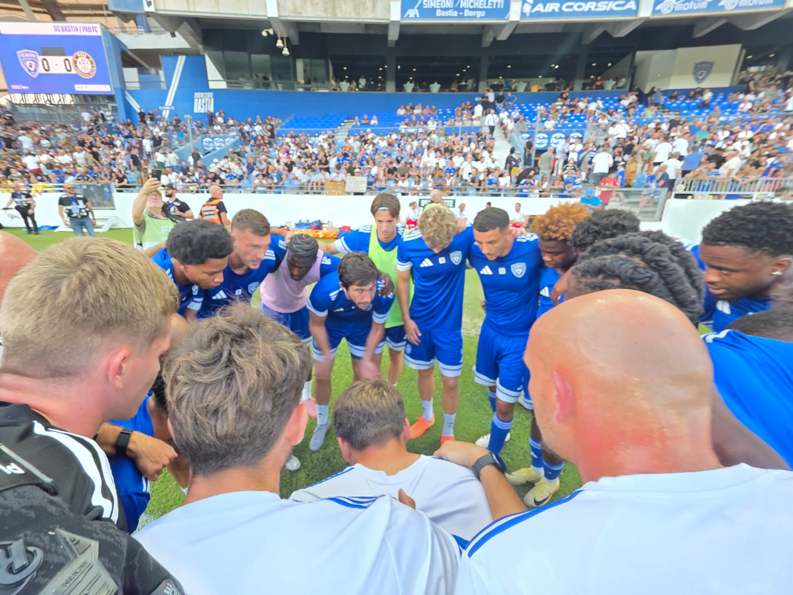 Furiani : l'avant-match Sporting- Pau en images