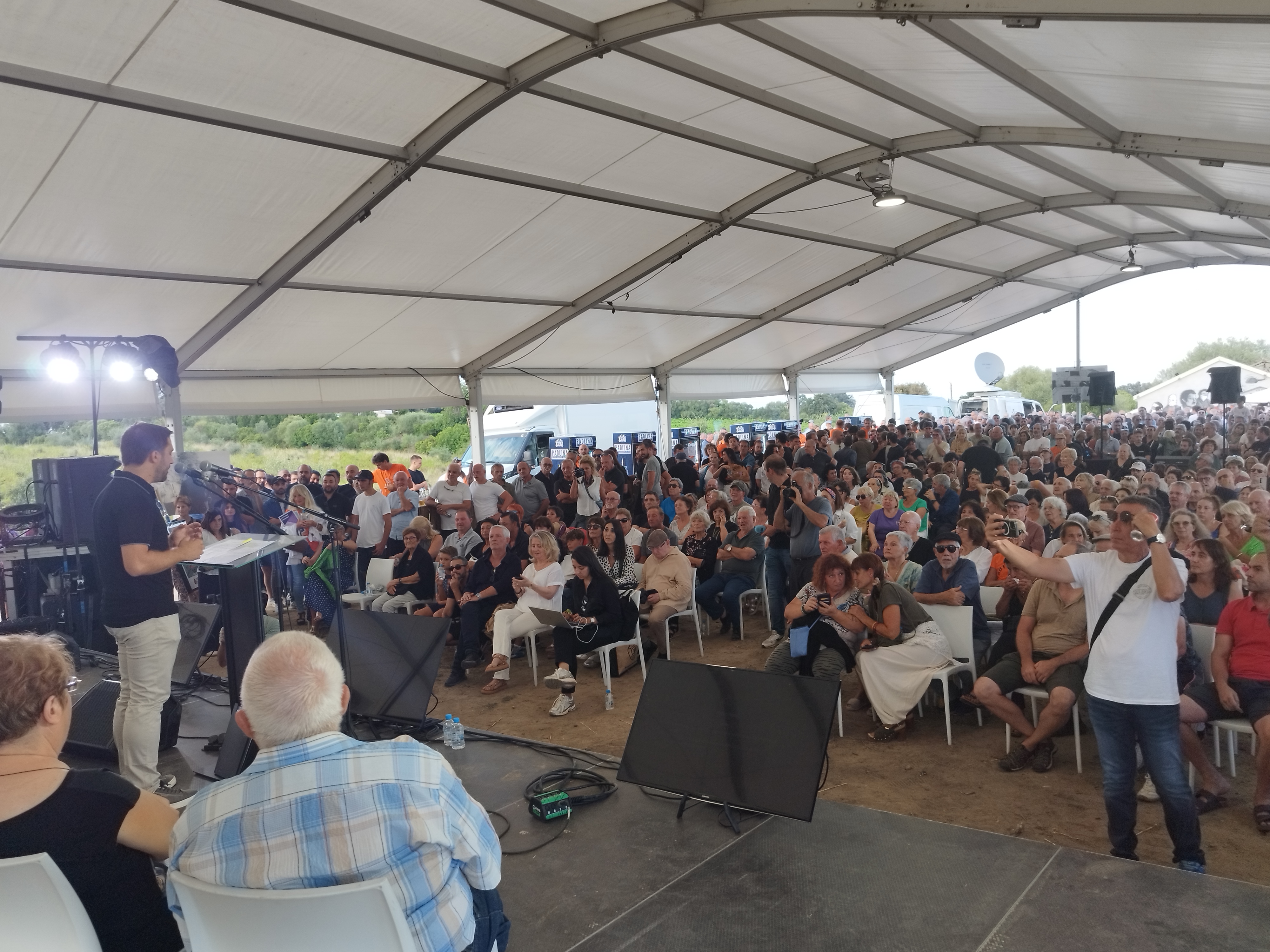 Environ 700 personnes sont venues assister à la commémoration des Evénements d'Aleria.