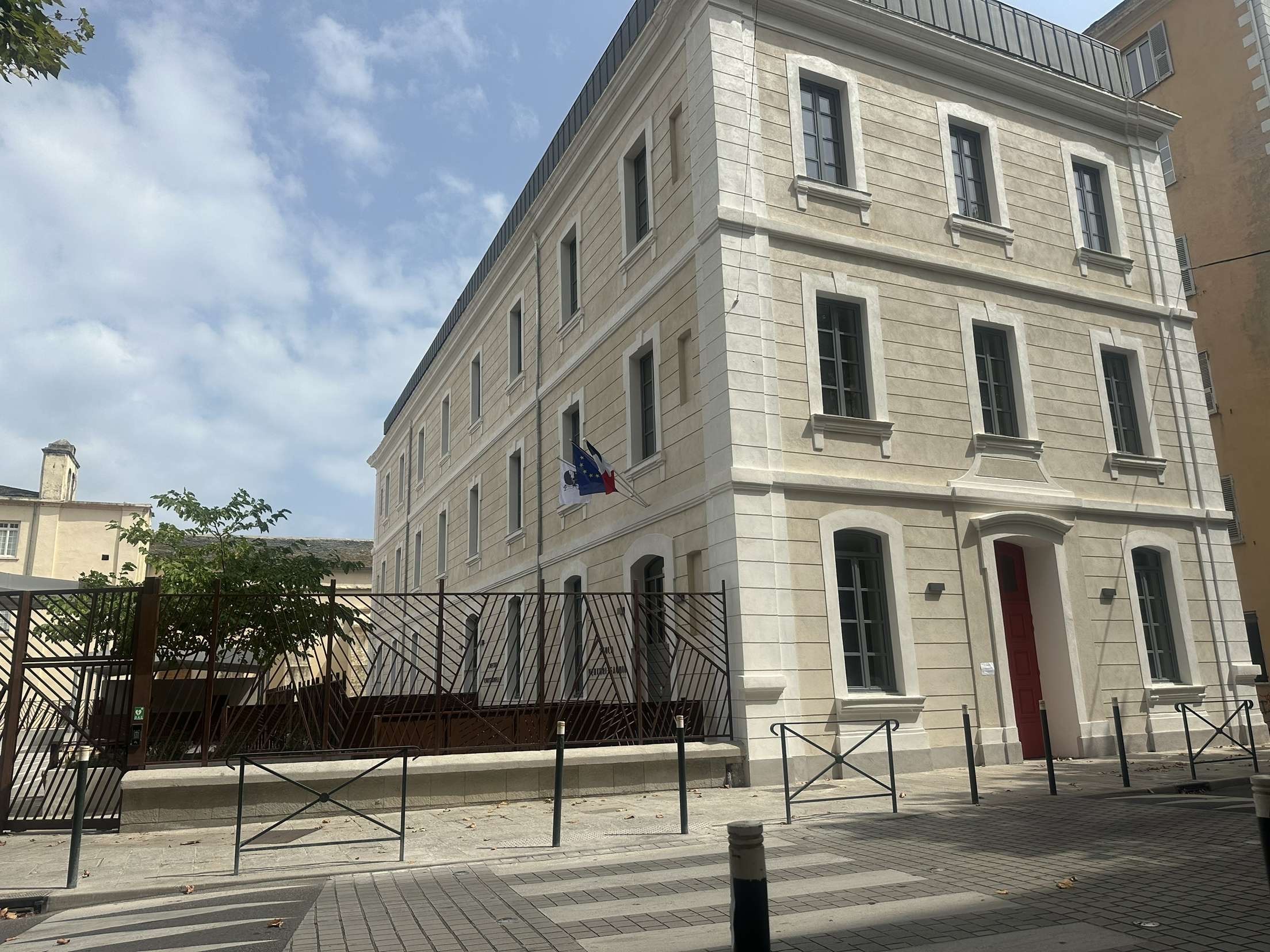 Modernisation, langue corse, aides sociales : Bastia prépare sa rentrée scolaire