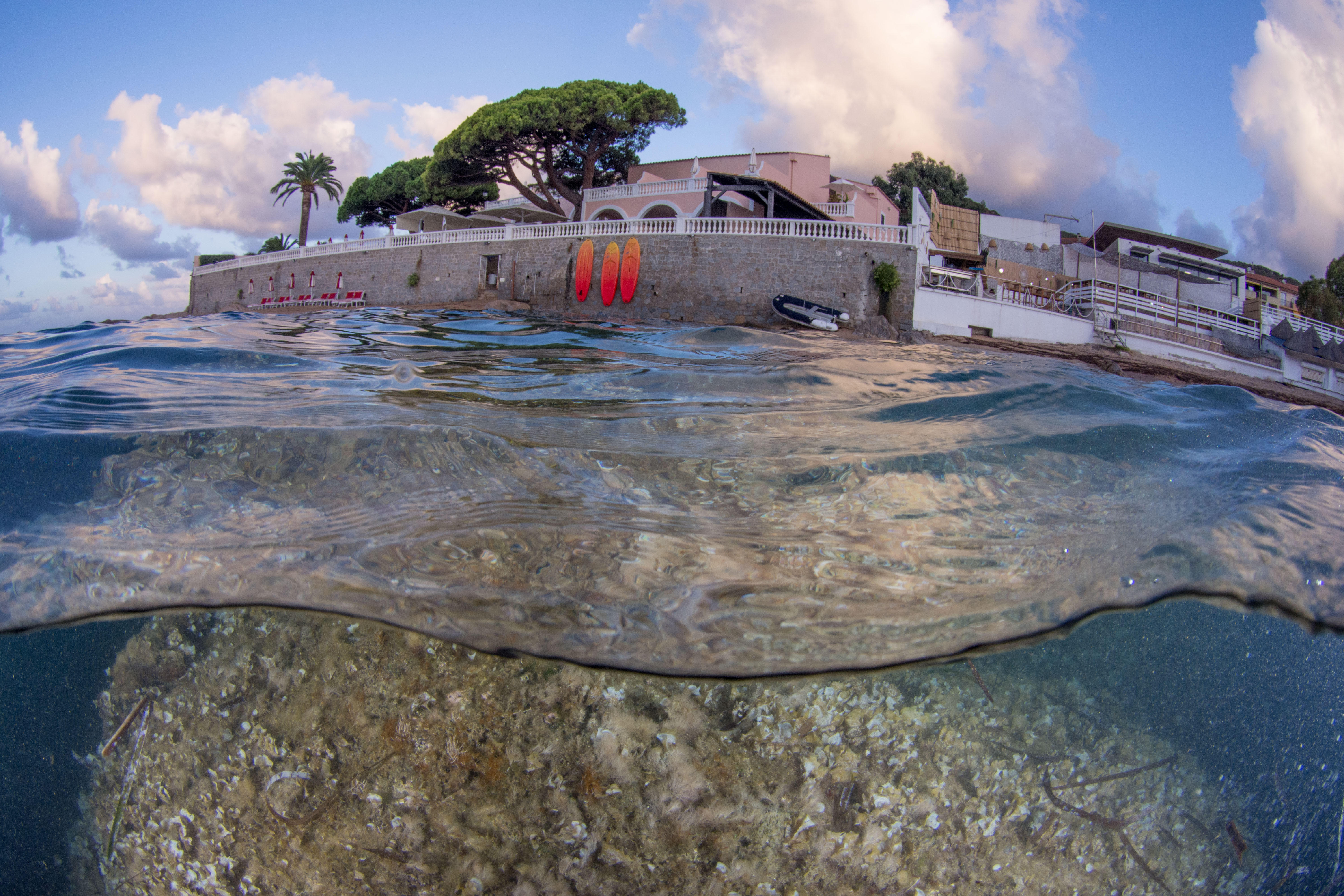 A màghjina - Trà mare è celu à u Trottel