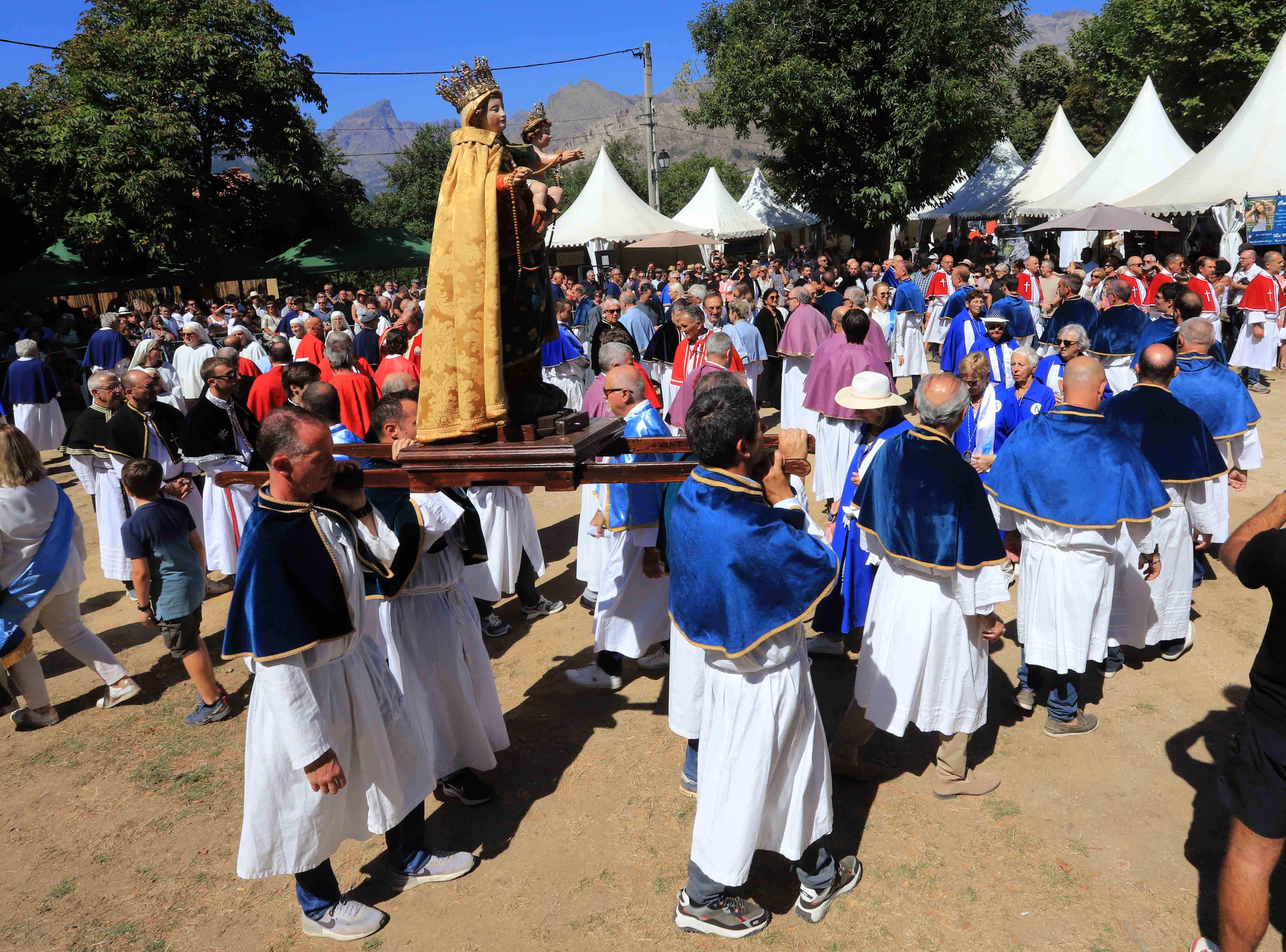 La magnifique et mystérieuse procession d'A Granitula au Niolu. (Archive Studio Photos Grazi Ritratti)