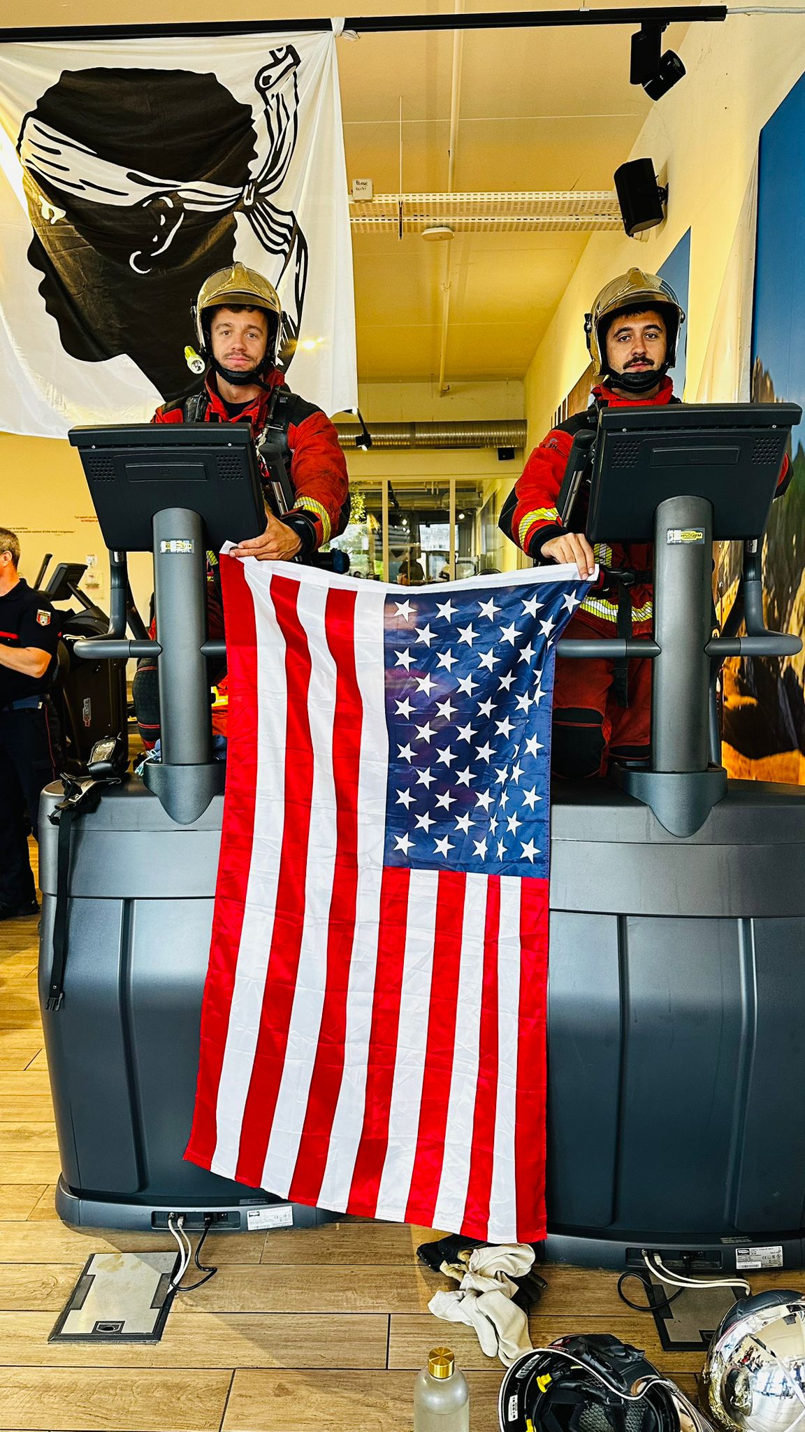 La caserne d'Ajaccio relève un défi sportif en mémoire des 343 pompiers morts dans les attentats du 11 septembre 2001 