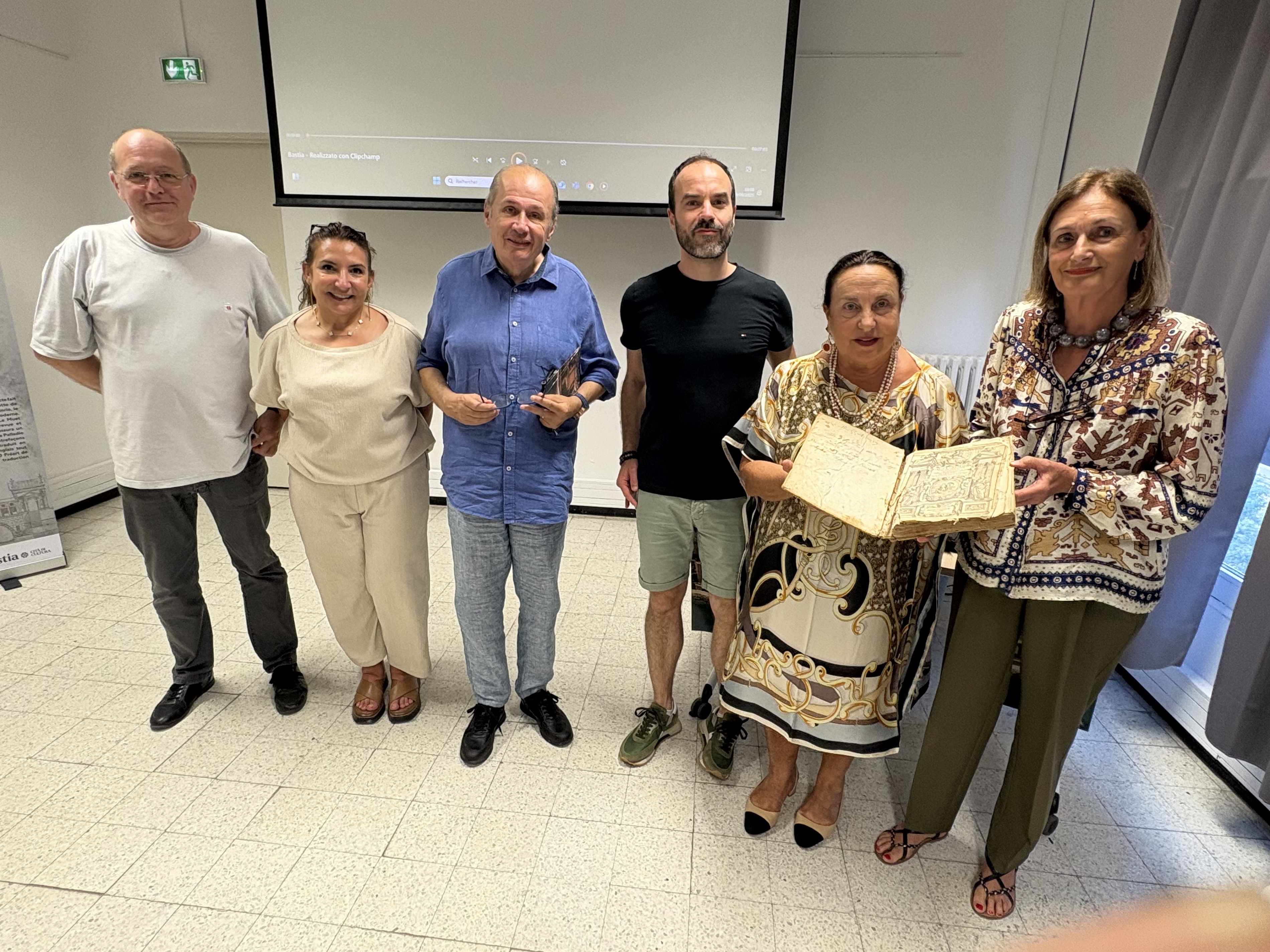 Le livre a été présenté vendredi soir à la bibliothèque Prelà dans le cadre des Journées Européennes du Patrimoine.