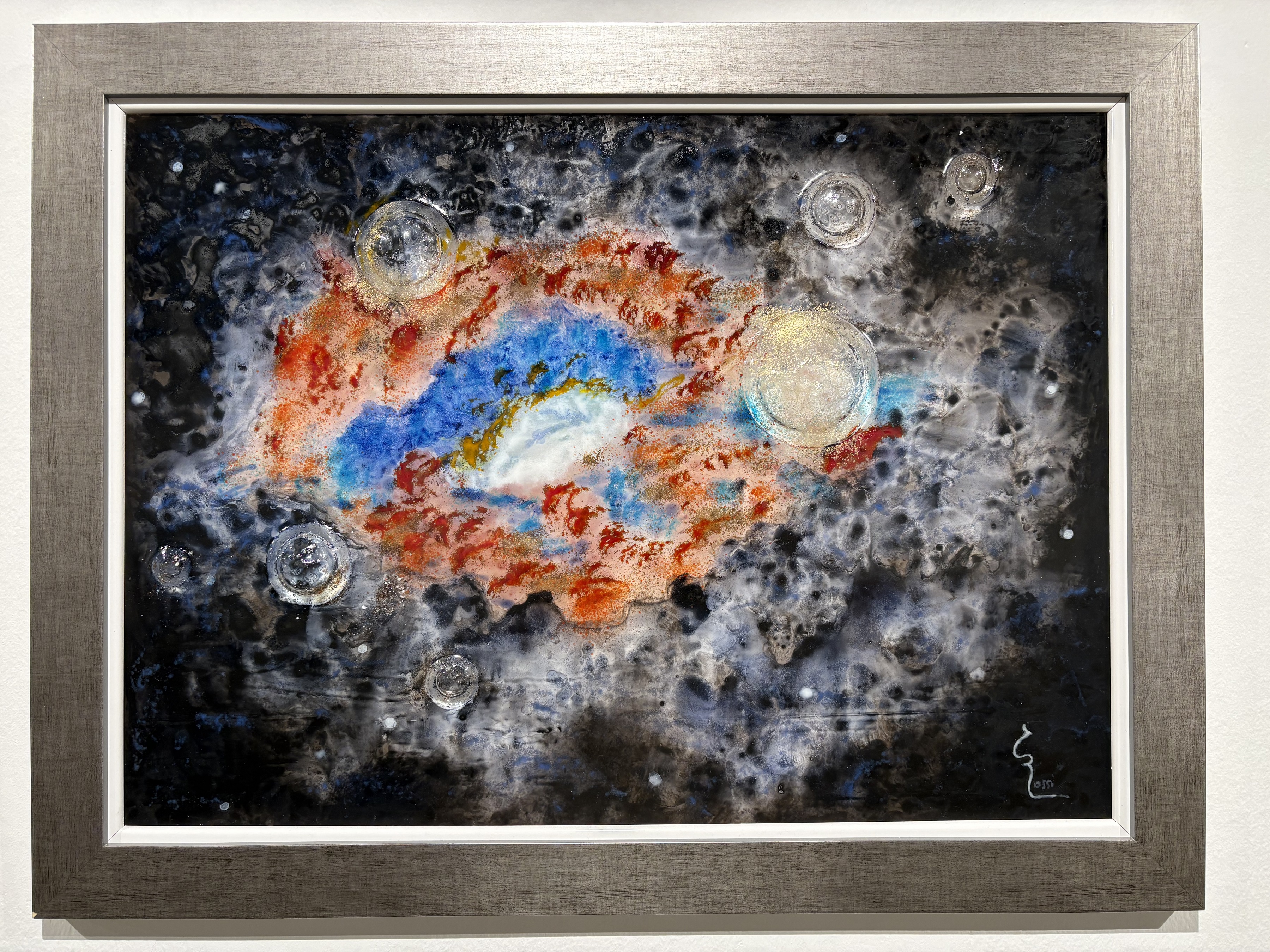 Parmi les trés belles oeuvres de cette exposition, celles du maître verrier Elisabth Rossi.