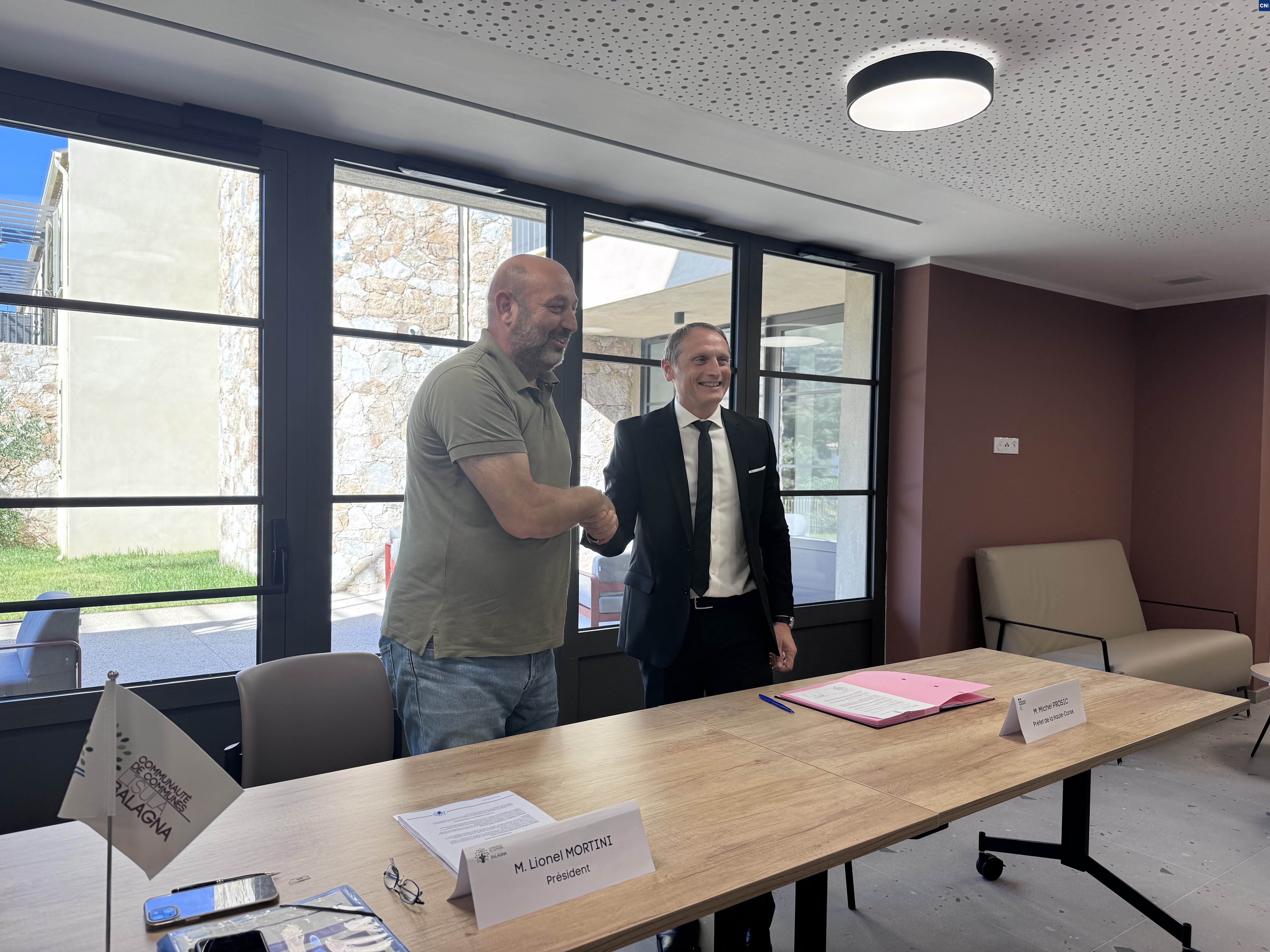 Santa Reparata di Balagna - Signature du premier Pacte Territorial France Rénov’ en Corse 